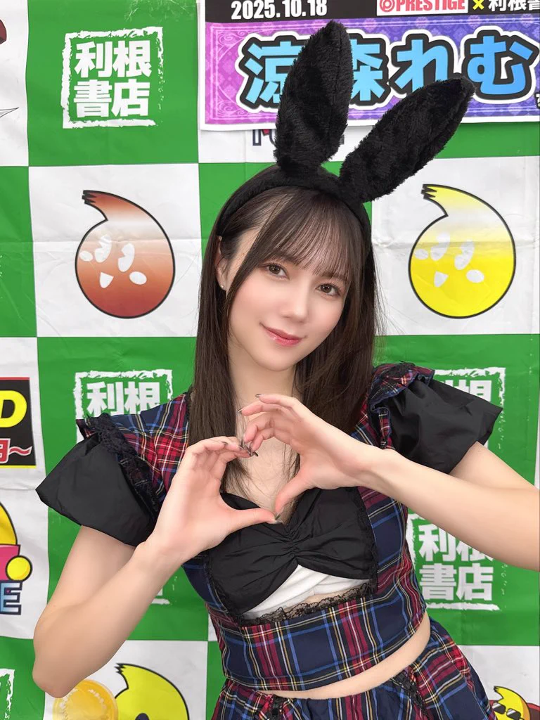 利根書店長野アップルライン店さんでのイベントありがとうございました🫶🏻

明日は、利根書店上田バイパス店さんで13:00〜イベントよろしくお願いします🌷🤍 https://t.co/P9JSHDi5ZD