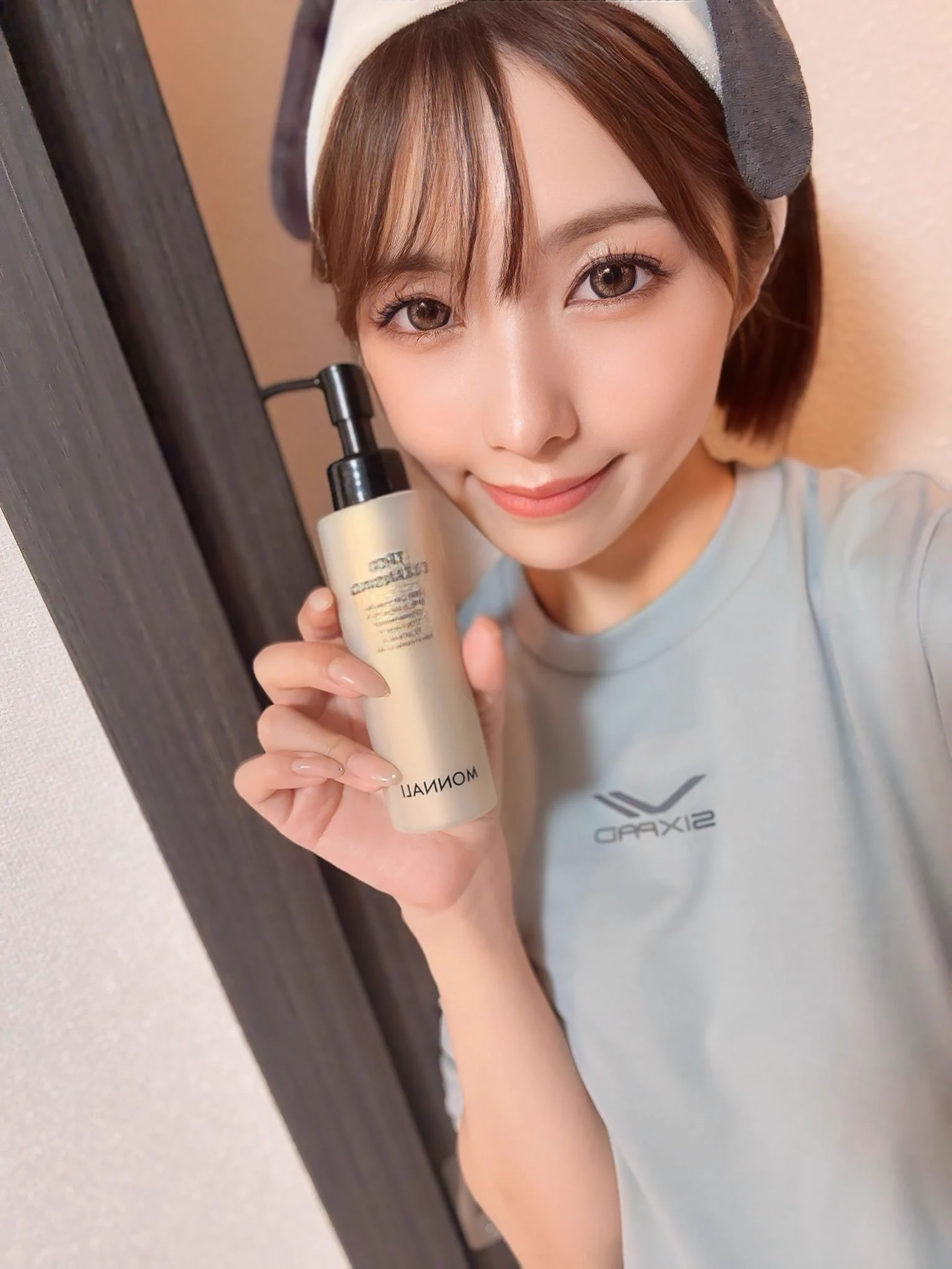 帰ってきましたよっ🏠💕
さて！メイクを落とします(p0👄0)q

おやすみなさい🛌ｽﾔｧ… https://t.co/dfYDNdZ5f0