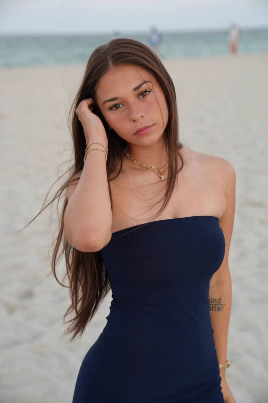 who need a gf (serious) 🖤 https://t.co/kJPY9P8Udl