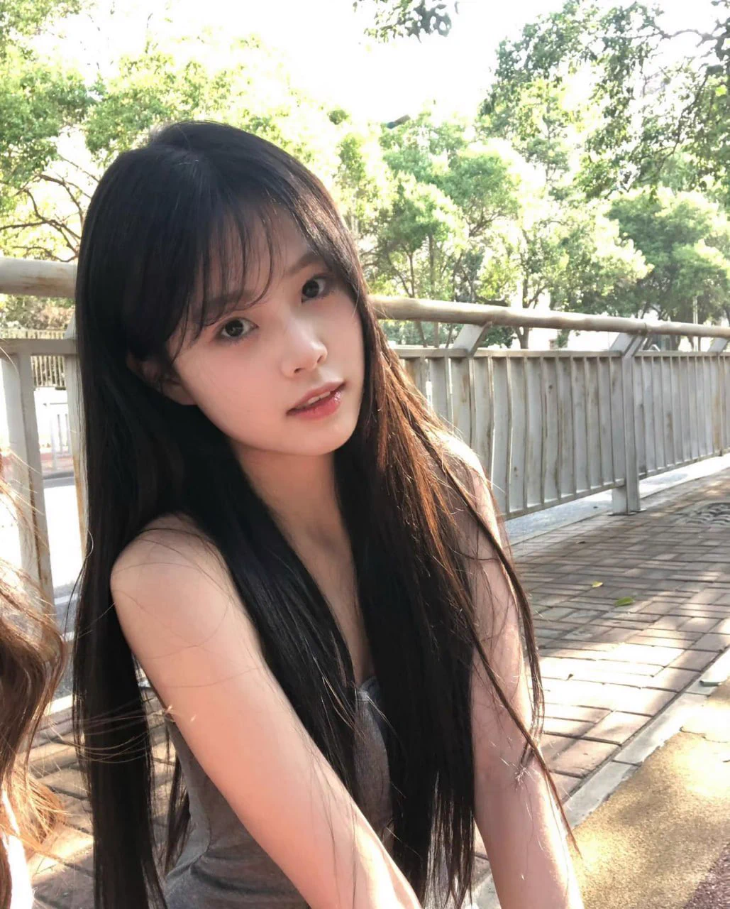 上海5 栗子上戏编导生）
新人登入第一天短期兼职  尽量提早预约❤️
中国·南京19歲 #在校学生
 天然完全无整 水嫩透明度100%  全身全脸无整哦168cm ·45kg ·D

咨询👇
🐧：2533563126
🛰️：sgh689745
✈️：https://t.co/lO85lsj861
看照门槛🚪100（永久有效）备注zfb口令🧧添➕✈️ https://t.co/YmZiW1YfCw https://t.co/wM4YikFBAs