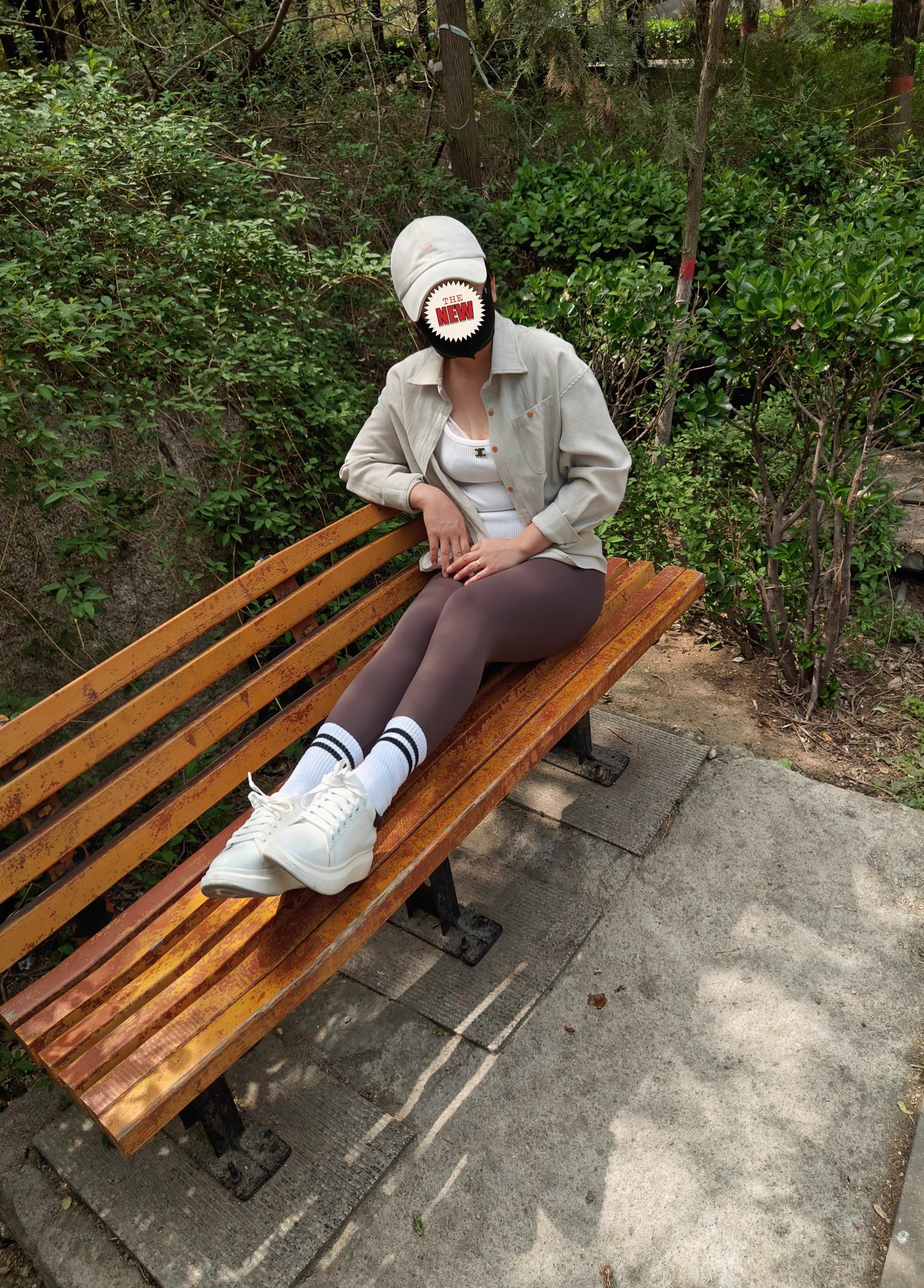 不穿内裤直接穿瑜伽裤摩擦的感觉很刺激
#露出 #户外露出 #瑜伽裤
@Public_Catgirl1
@luchu888888 
@wqganenshi_
@tbzt2024
@007share https://t.co/fNOUlnpaRG