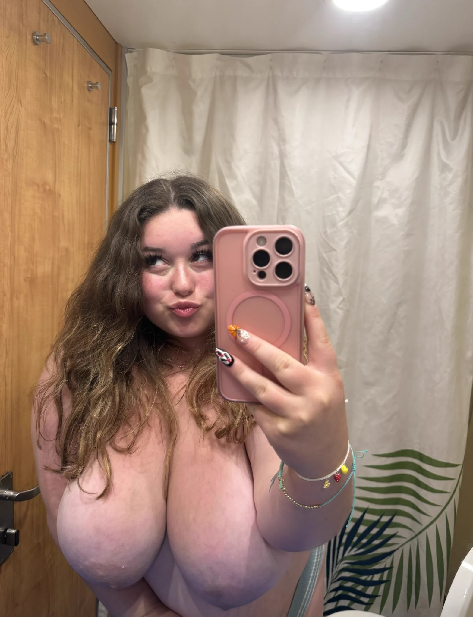 wataa https://t.co/29Cz1fL5SF