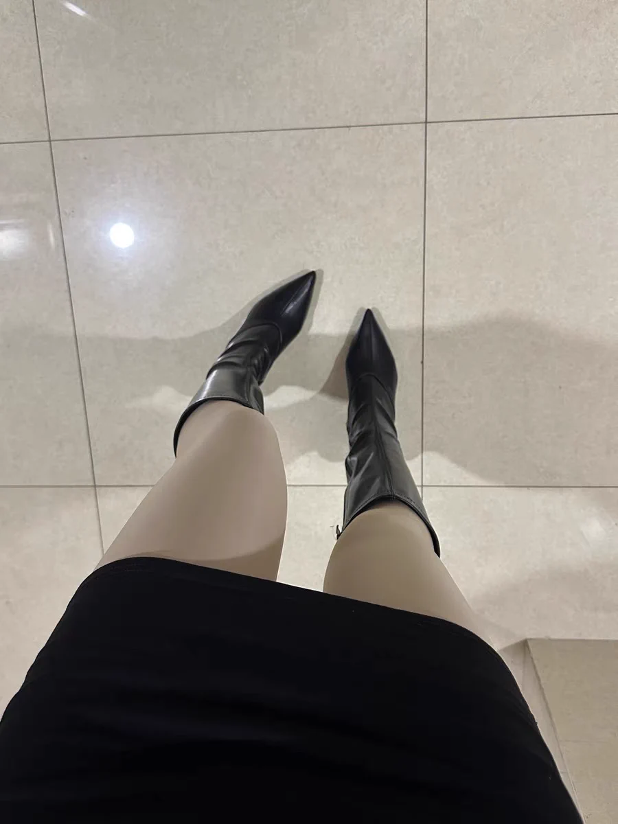 可以把长筒靴穿起来了 https://t.co/nEbWHEHj9d