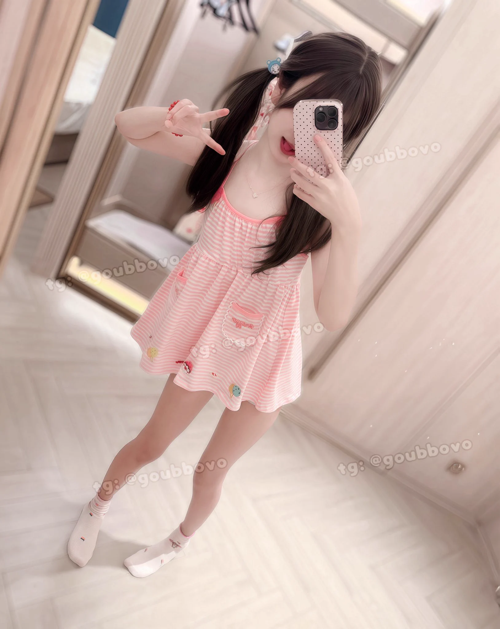 许愿一个看出我脆弱的🚪哥～

@0xnmhs 
@cxb2b 
@Xzhibb 
 #Crypto嫩妹会所 https://t.co/TUgYx58osN