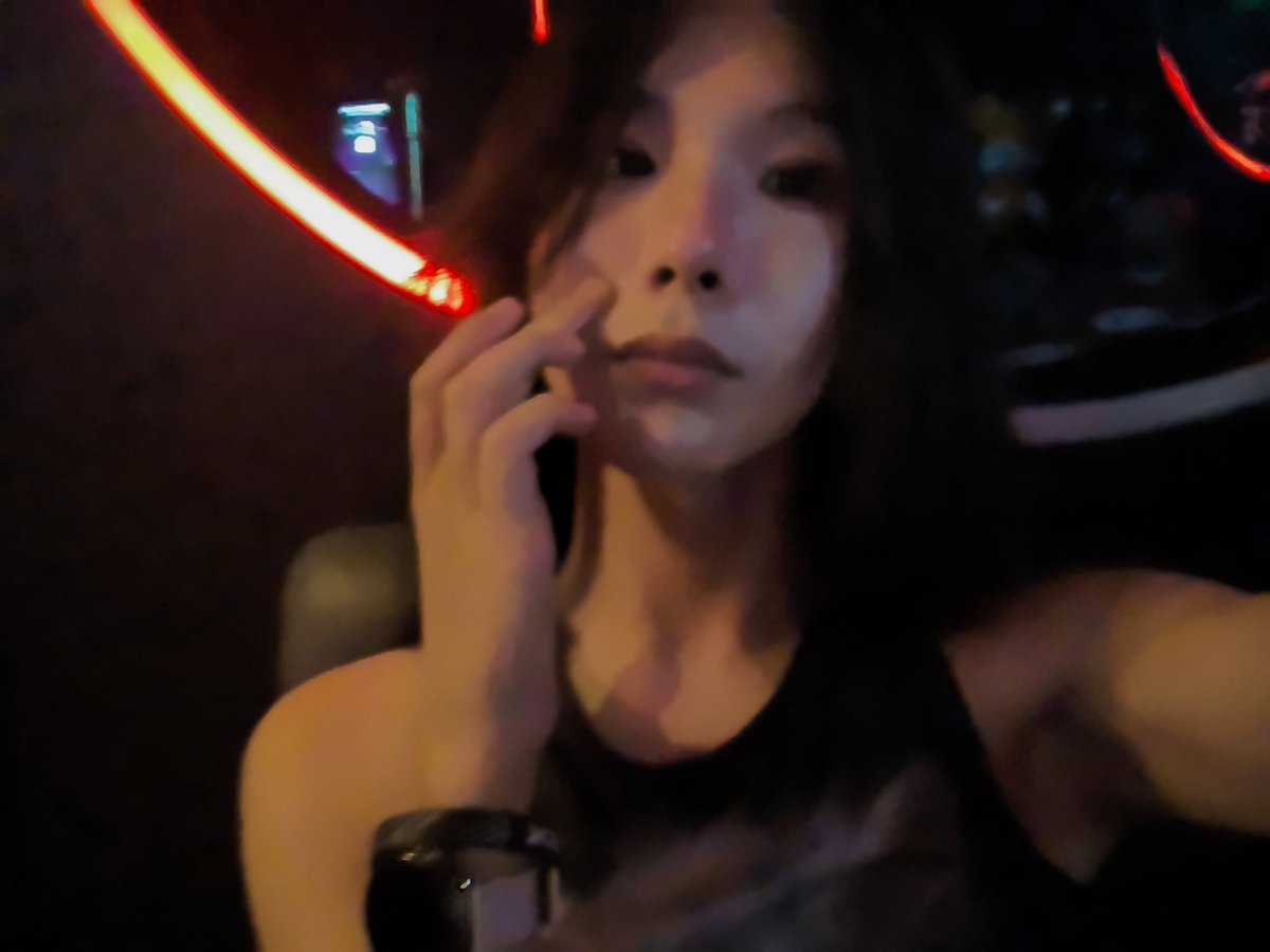 生无可恋的死出，笑死个人～ https://t.co/EDC6mdPCea