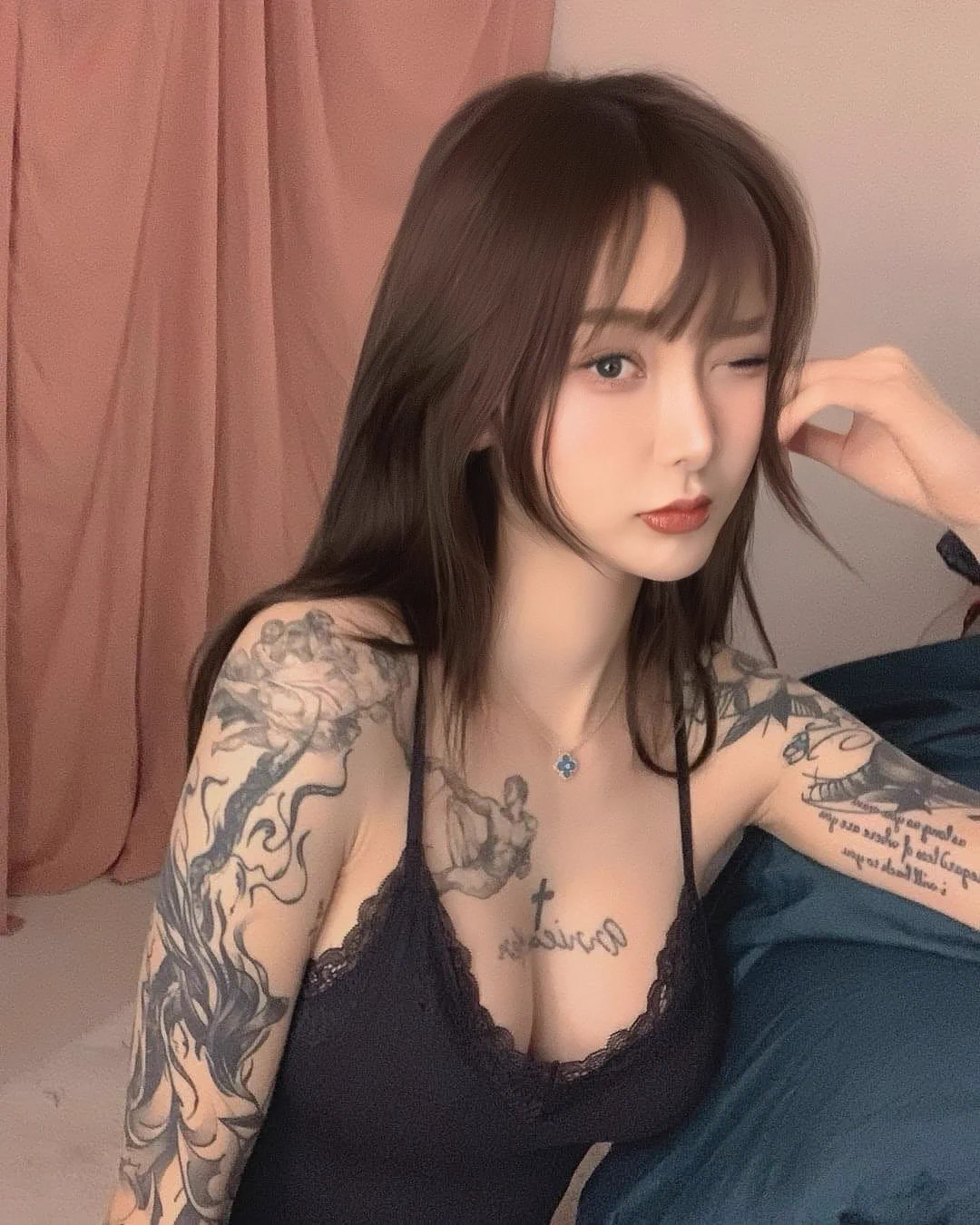 你的对象刚起床🥱 https://t.co/AoB1ikgpjl