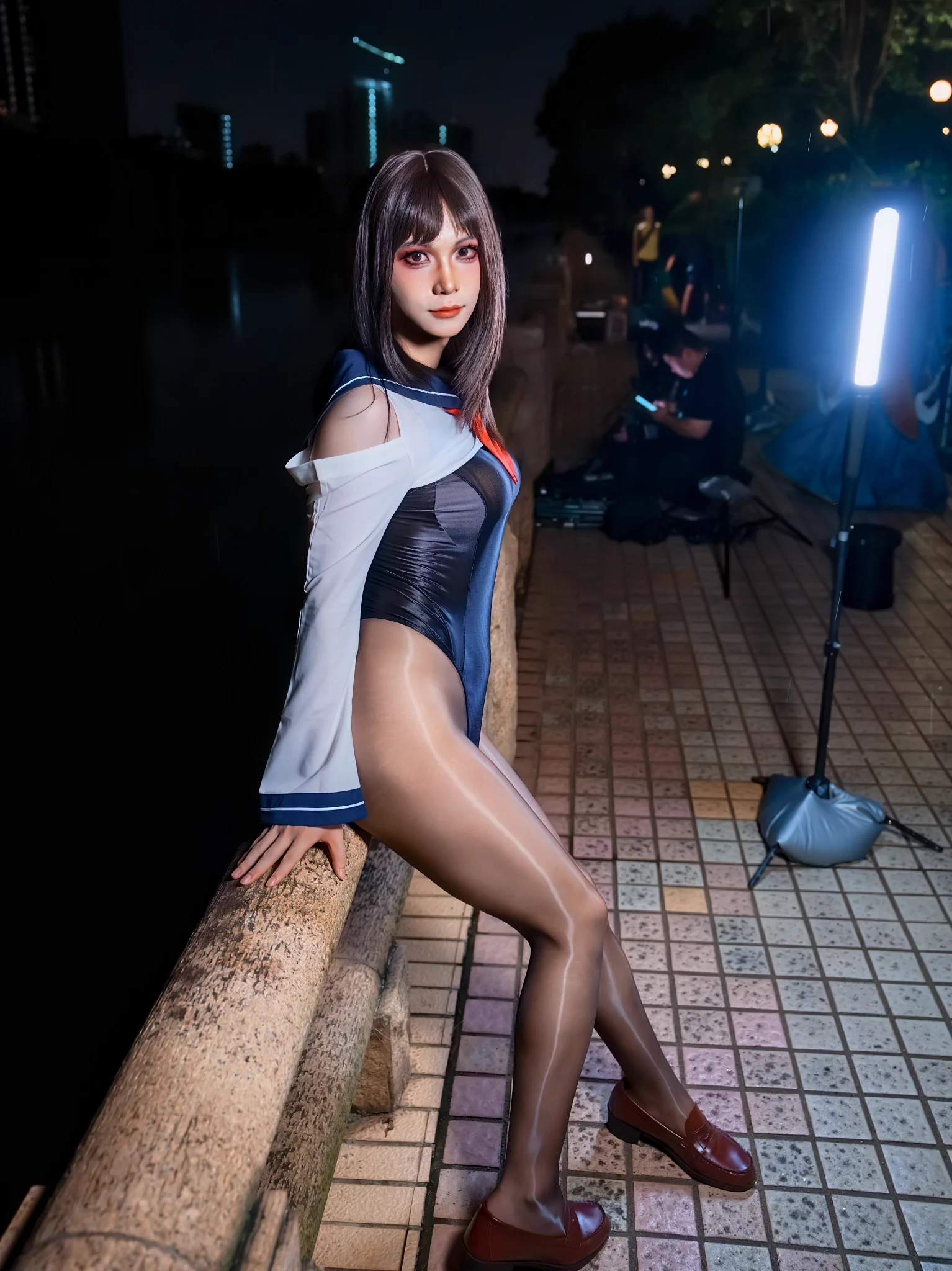 跟不知道的说一下，屁股上的是生长纹，小时候长个儿长太快拉的😂
#竞泳 #油亮黑丝 https://t.co/vjF5JhzLTw