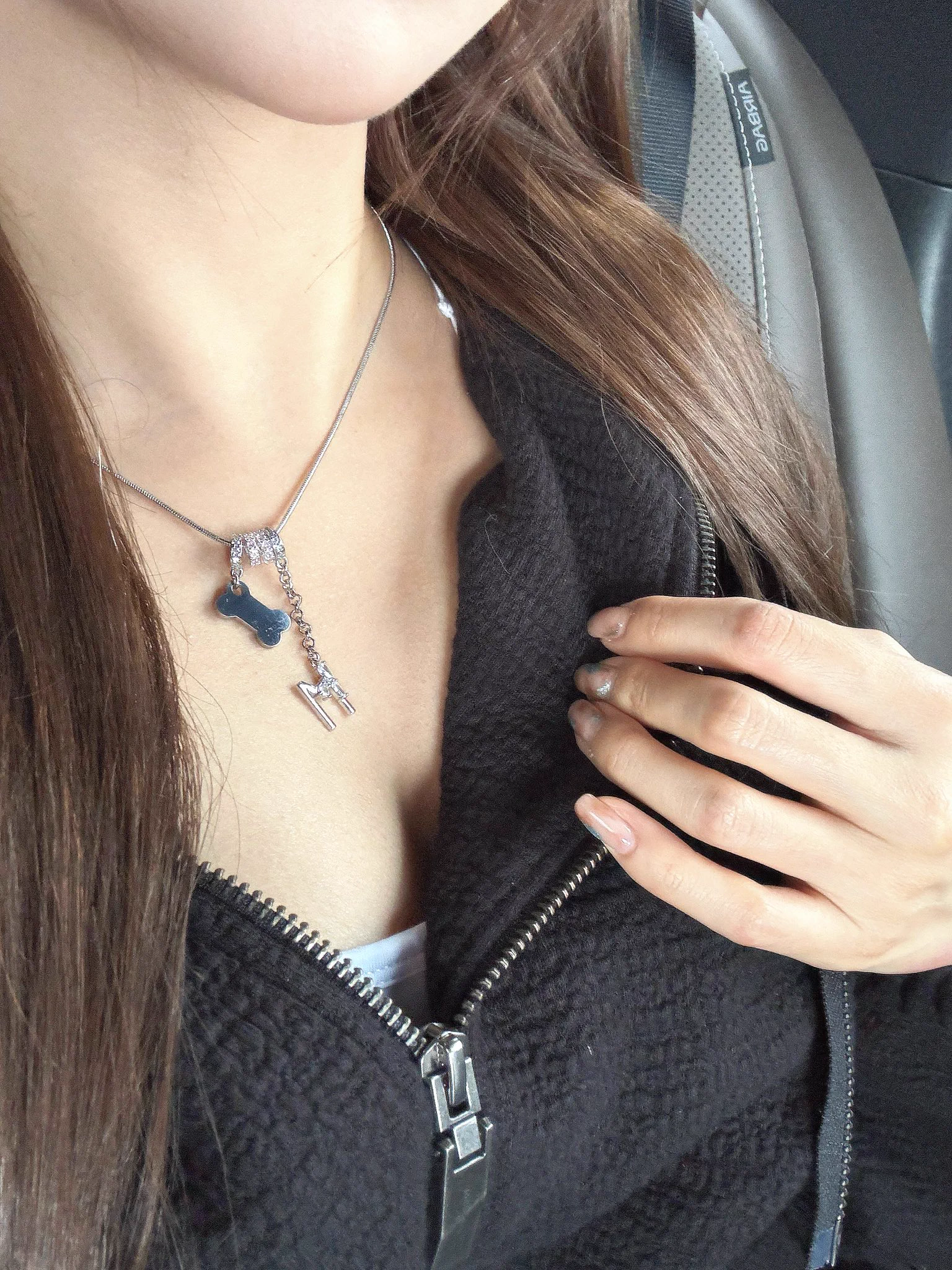 我宣布！这是我最近最中意的一条项链

@LambStudio_ https://t.co/Y8oC0TbqF8