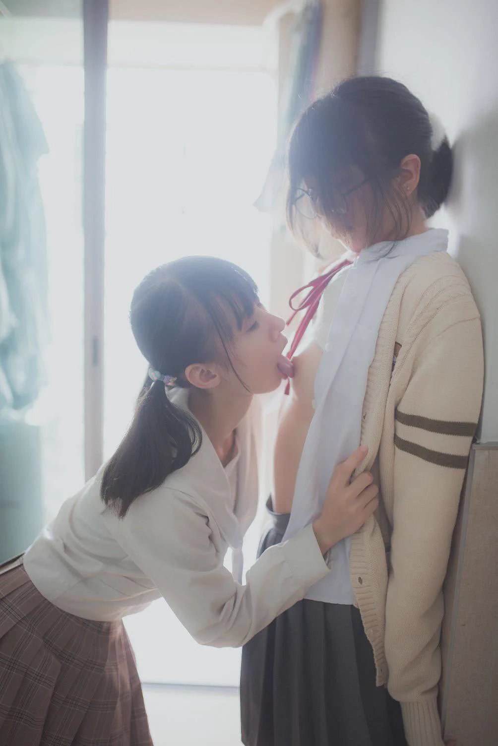 wataa 🍑 #艺术写真

@BBBBTTTCC
@SexytoBaby
 @SexytoDoll 
@SexytoGirl https://t.co/DThy8VQZ0Y