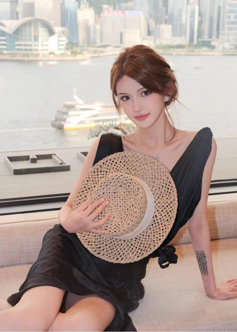 #上海 顶美天菜w 
精致洋气演员 网红纯欲
02年 身高174 🐻D
体重96 筷子腿 A4腰
嗲甜音线 全身雪白 
完美女友初恋感
皮肤白皙光滑牛奶肌 
清纯洋气 甜美无整相遇总在转角不经意 

🛰️：yjb123412
🐧：3559838033
看照门槛🚪100（永久有效）备注zfb口令🧧添加➕
✈️：https://t.co/vKEG6AFQS0 https://t.co/kSoSR5usns