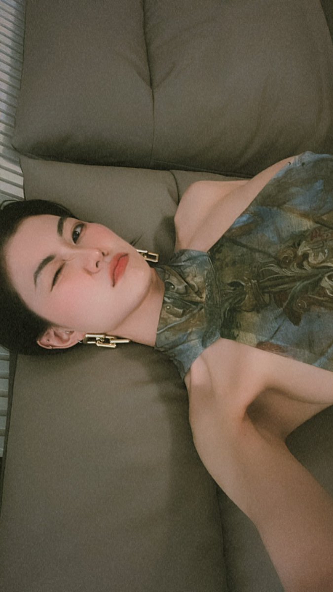 @itsleahlin As an Asian girl as well I would say yessss girl https://t.co/P3DwCBISVo