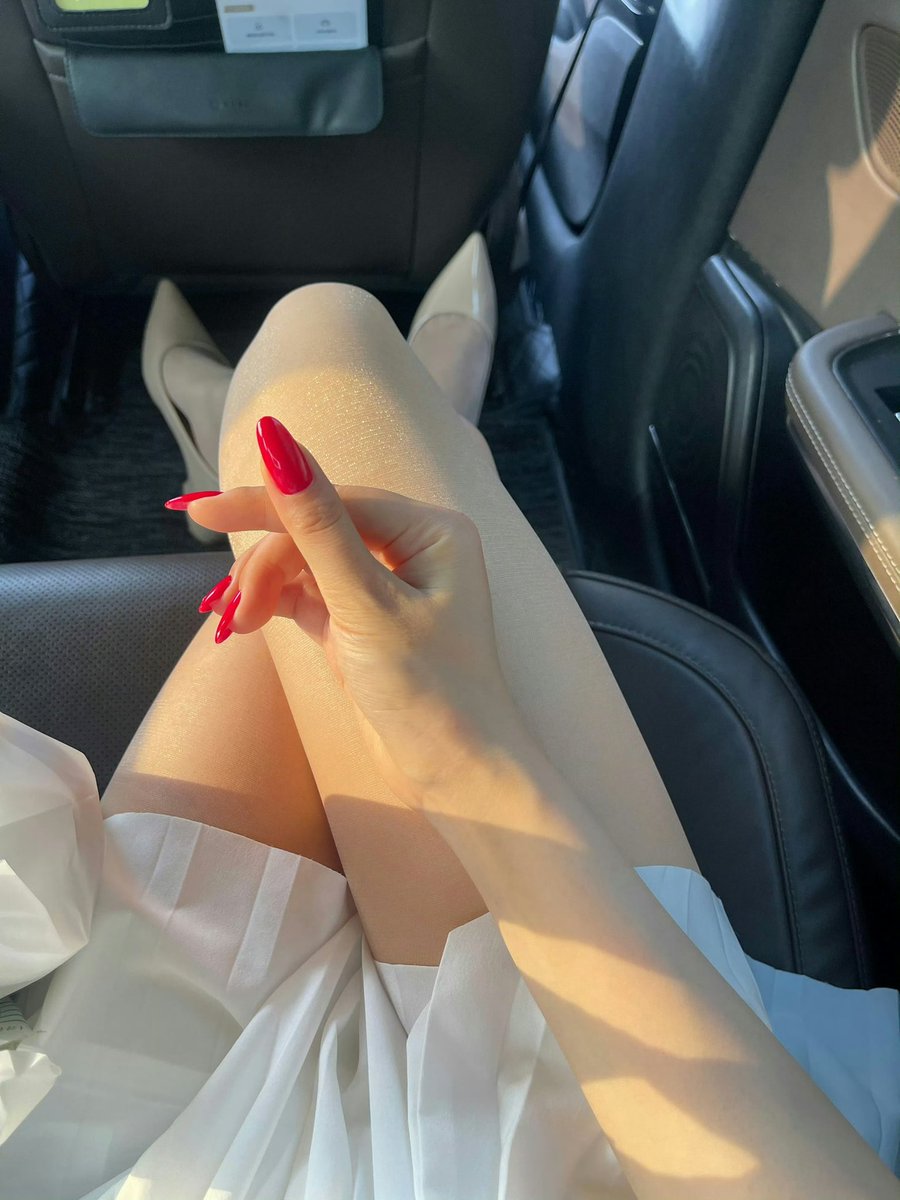 花大价钱的💅就是不一样 https://t.co/d3k8c2gIX6