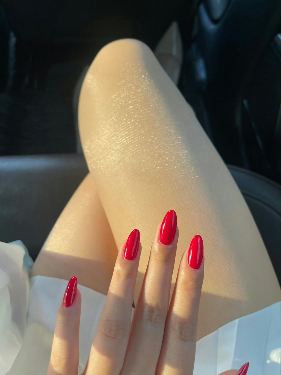 花大价钱的💅就是不一样 https://t.co/d3k8c2gIX6