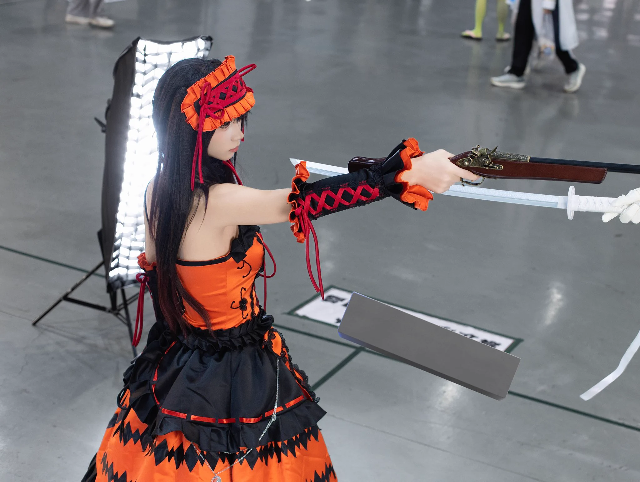 10秒前高！芽芽又成杂鱼啦✌🏻🥵✌🏻
，穿的兔子洞，但是金主大人摸得不爽，直接脱掉啦🥵
附带两张时崎狂三场照原图！！
#初音未来兔子洞 #前高插射 #男娘coser #江苏线下 #时崎狂三 https://t.co/oADoI8zTqm