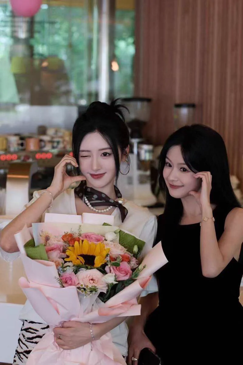 #上海 硬五 芷宁北影毕业•短剧 #演员
有证可验首次🎬清纯甜美可素颜见02年167D46kg  初恋感  
高素质 高学历 圈外短期兼职  低素质勿扰
#舌吻 #六九 #无纹身

咨询👇
🐧：2632989133
🛰️：Zx1246s
✈️：https://t.co/lO85lsj861
看照门槛🚪100（永久有效）备注zfb口令🧧添➕✈️ https://t.co/YmZiW1YfCw https://t.co/XDUJHjuhKo