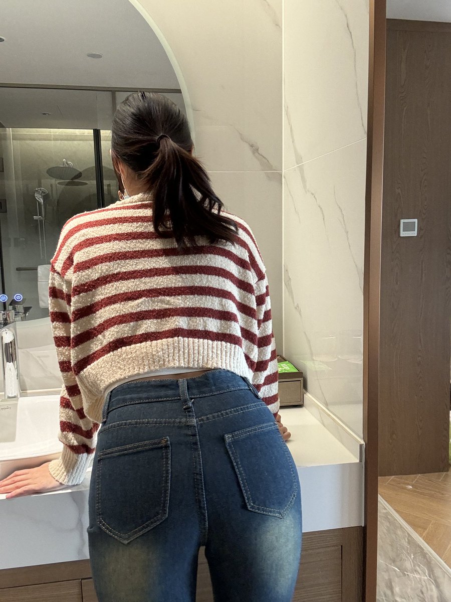 思春了

女大学生反差系列(55)
@smlnzhl 
@SMInZhl https://t.co/0ditOhtyTC