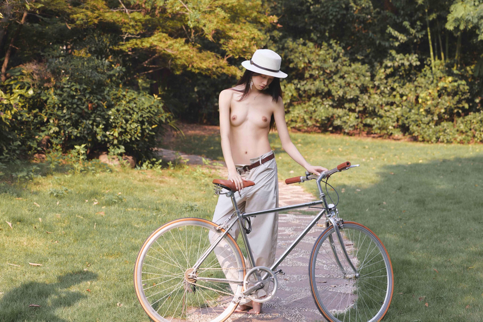 很帅@momo38868 

#momo 
📨：@ToBulma @ToBulaer @KawasawaSen @BulmaList https://t.co/1WwbuTVjuX