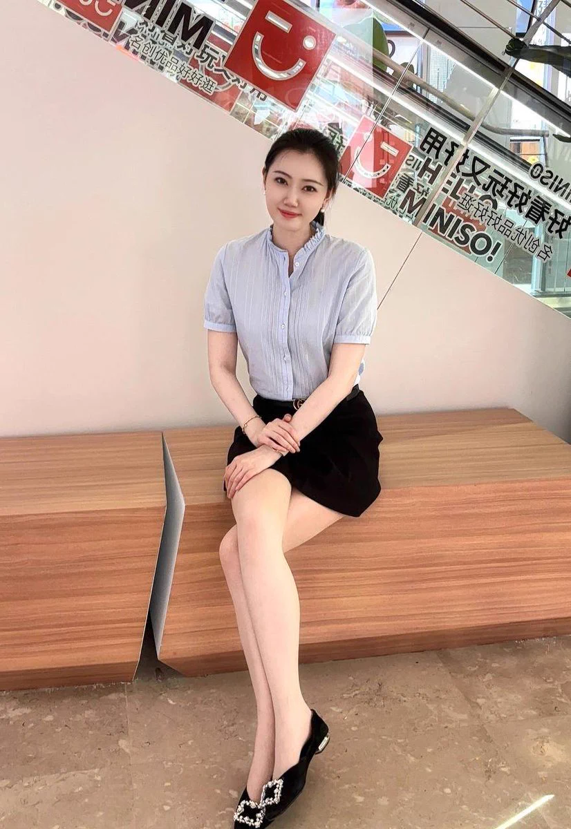 反正我在自己老公眼里，是哪儿都不好～也不知道是不是他眼光太差…

所以，谁要是觉得我好，不妨过来试试？

我保证，让你尝尝什么叫...好~~ https://t.co/PzgGTpXiwM