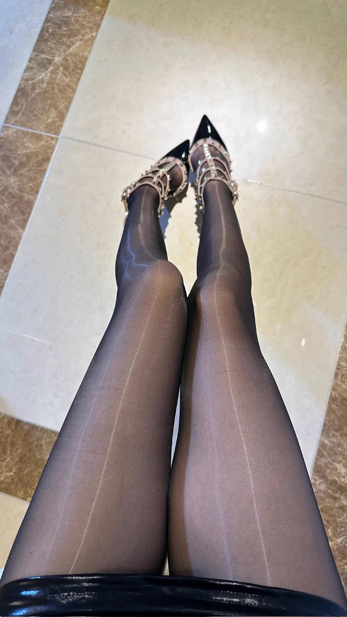 凡是给我这条点赞的👍

全部送私密照 自慰视频也有🫣

关注点赞私信 秒送 https://t.co/eYQZ1fCqBk