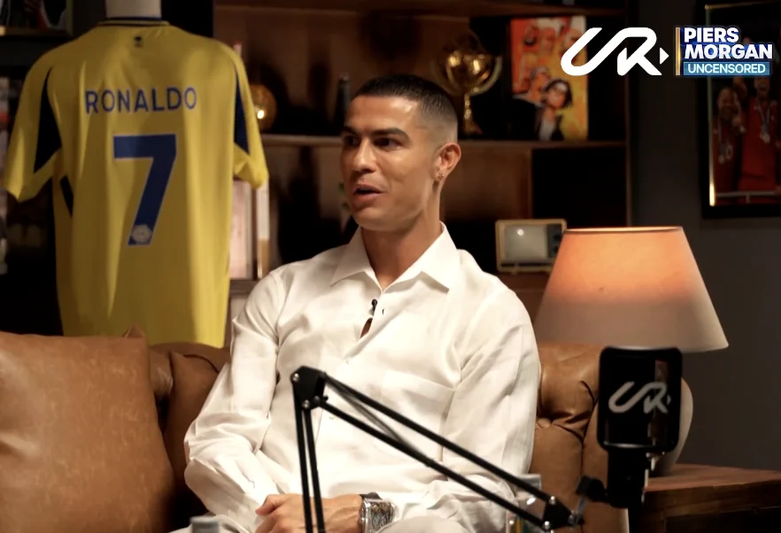 🚨🗣️ 𝗡𝗘𝗪: Cristiano: “Donald Trump is one of the guys that can help to change the world." https://t.co/0kHWkDMKYn