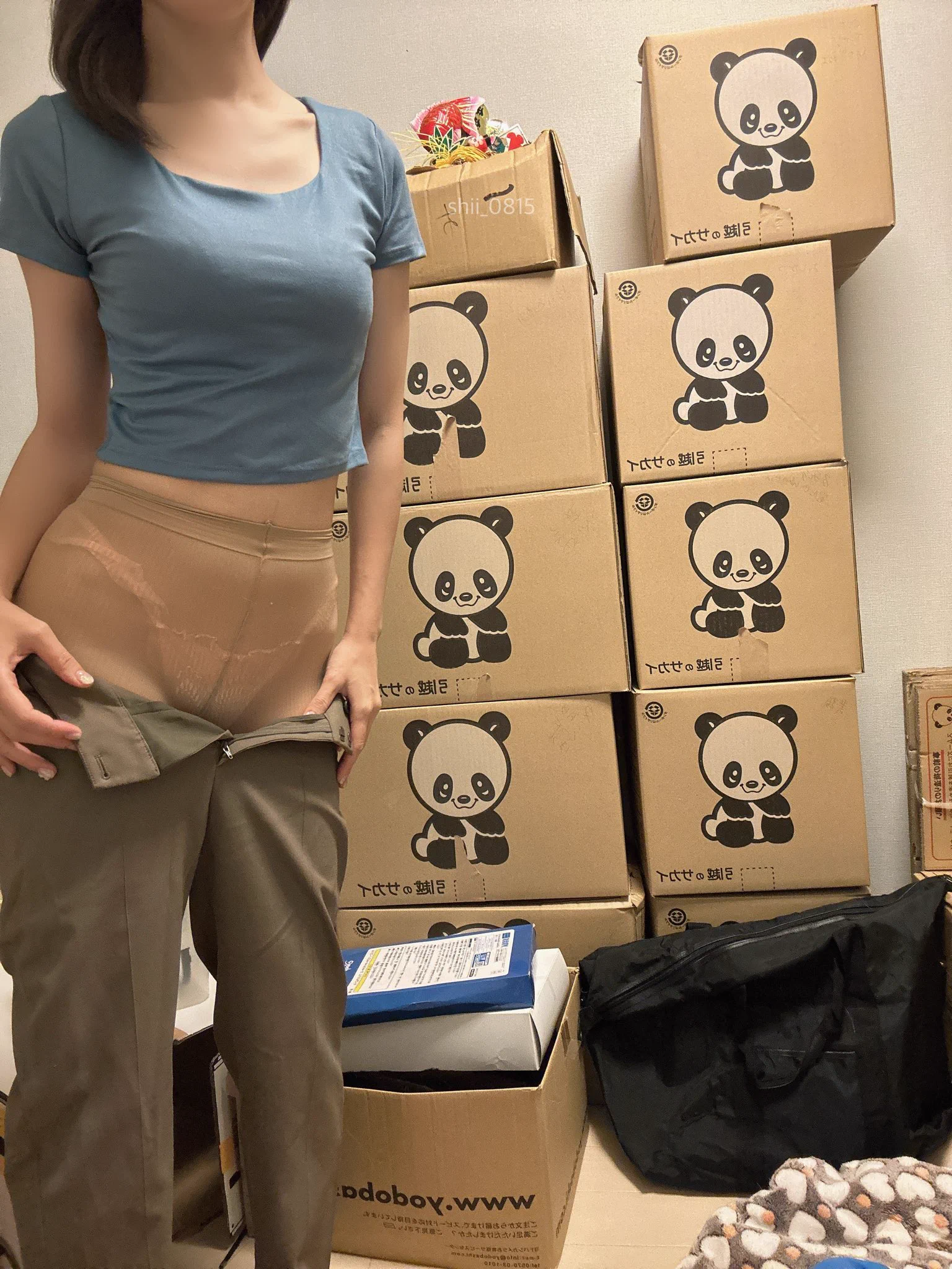 荷造り手伝ってくれる人いますか？♡ https://t.co/RM56EEQXYH