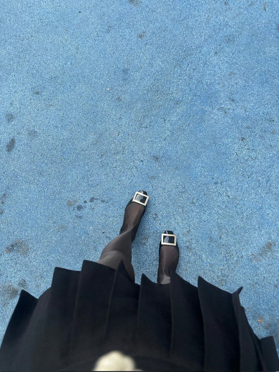 今天穿黑巧吐司！ https://t.co/DtiwTEqjYD