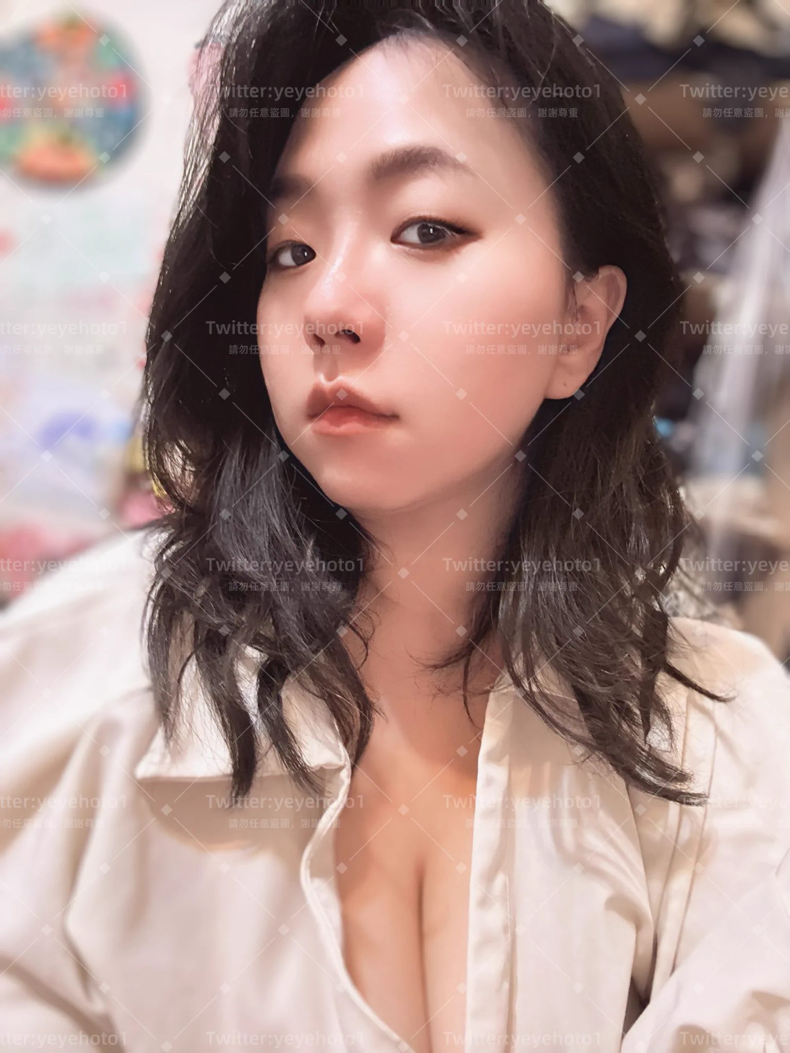 最近看起來就是凶凶的
但也沒不好
才說要減重就來重感冒
#超廢 https://t.co/ciMq8BKptH