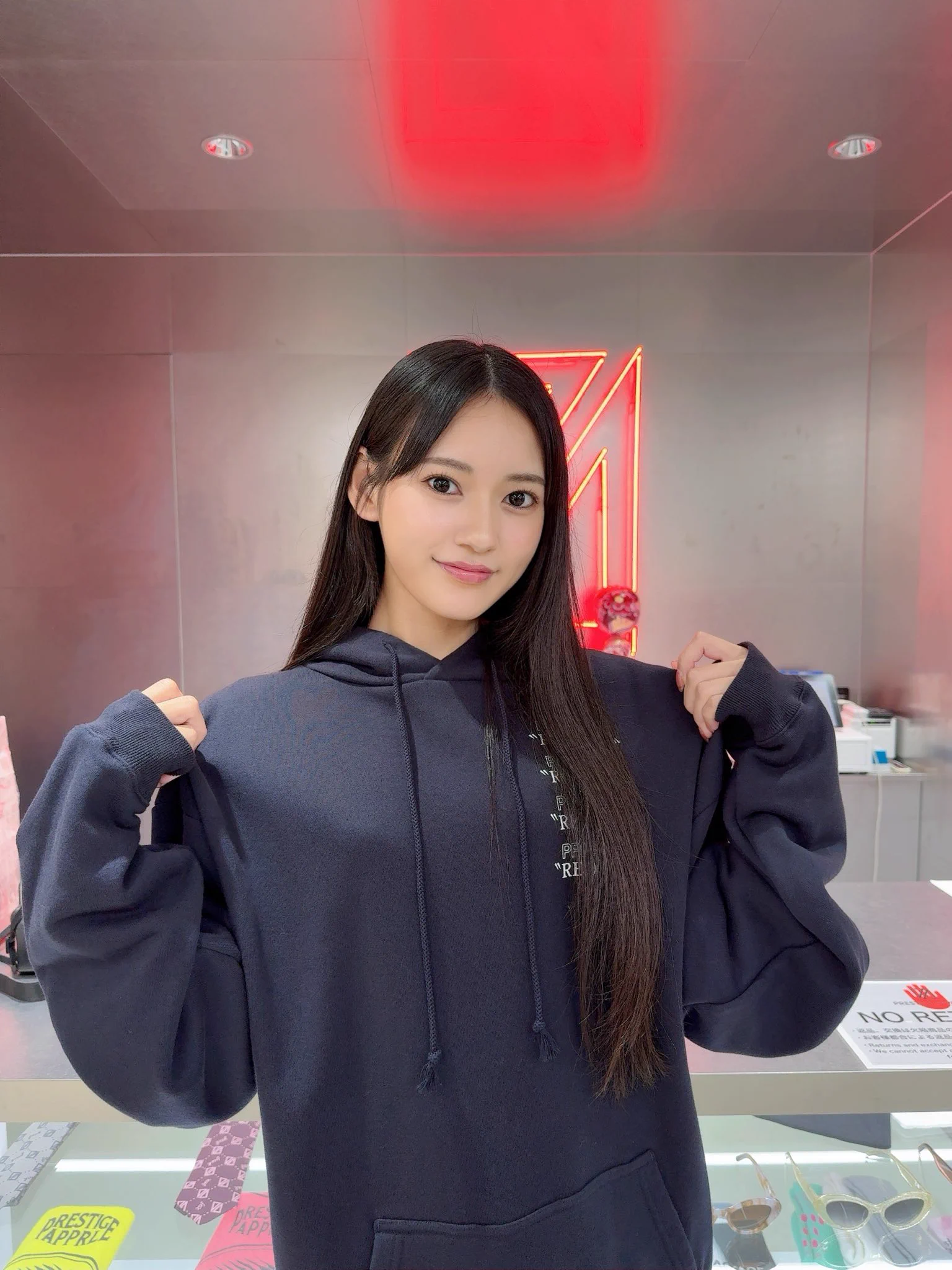 今日はPRESTIGE APPAREL STOREでの来店イベントありがとうございました❤️‍🔥 https://t.co/8stsDvt1C1