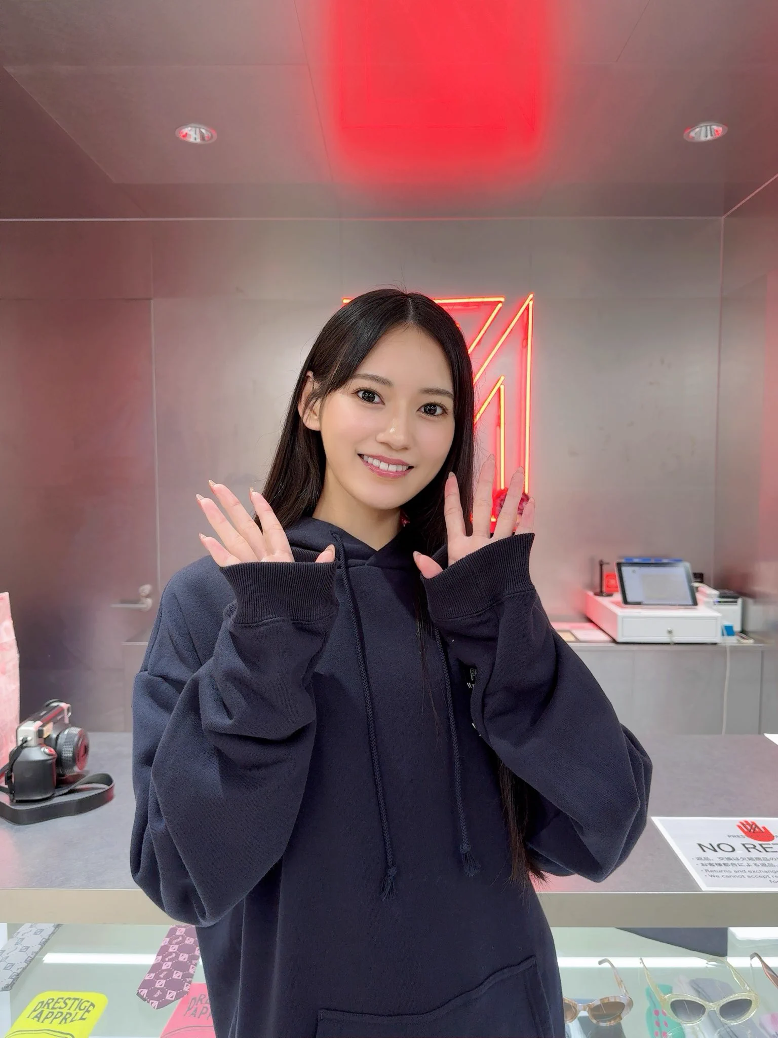 今日はPRESTIGE APPAREL STOREでの来店イベントありがとうございました❤️‍🔥 https://t.co/8stsDvt1C1