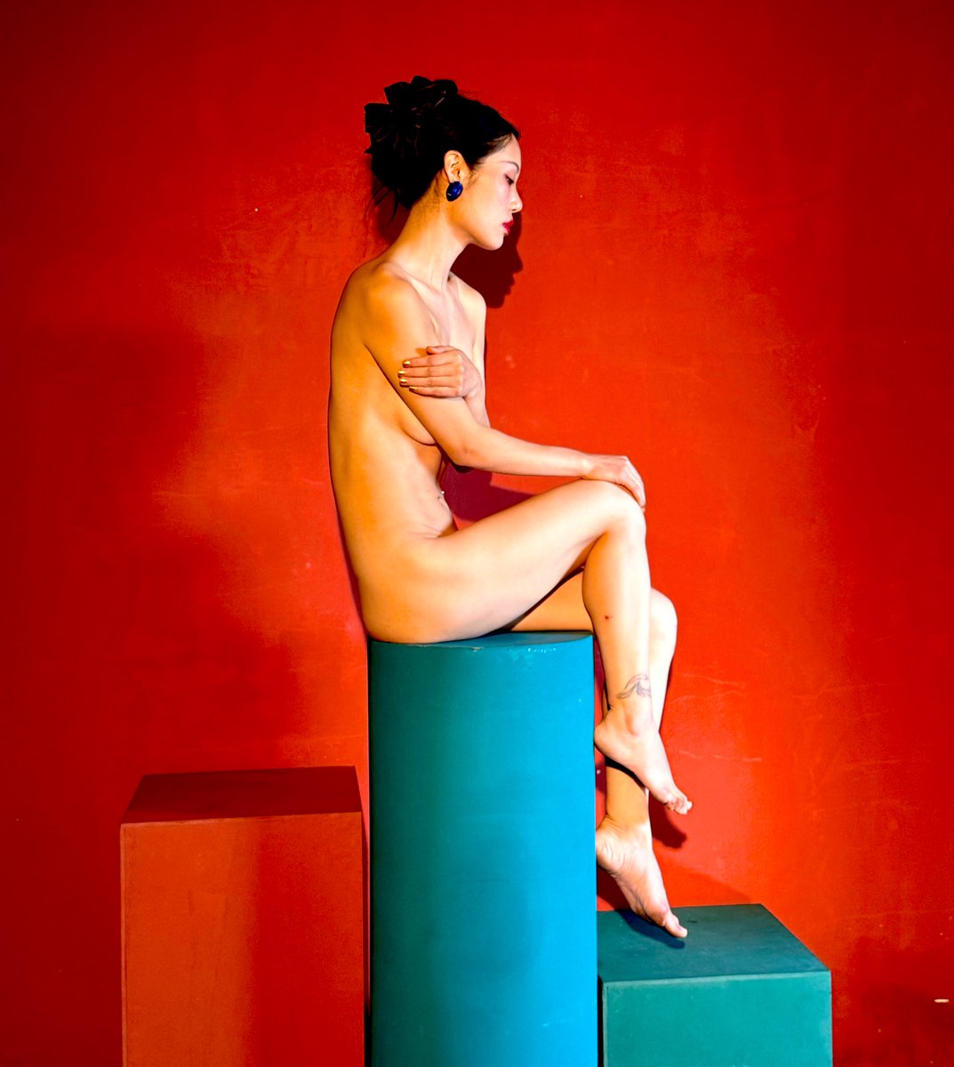 在这个圈子里
人体模特只是被消遣的工具
完全和能力无关
所以在他们看来：
人体模特必须经常换
新鲜就好
——这些年带中老年团的感慨
#摄影旅拍 #福州约拍 #人体艺术 

感谢转推📬：
@Fulishequ
@fuligc
@youluo09 https://t.co/tTXbmVsbRO