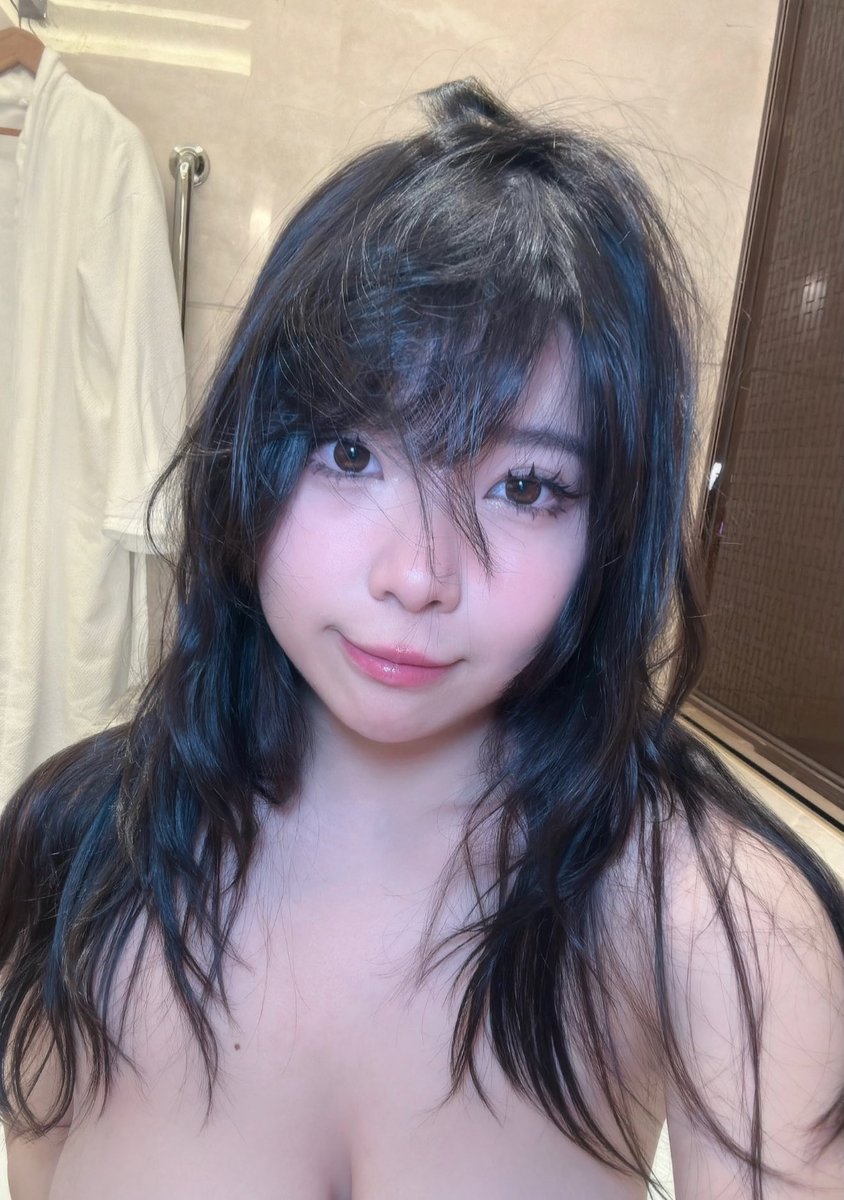 :3 irl https://t.co/ZLhgMVB9wz