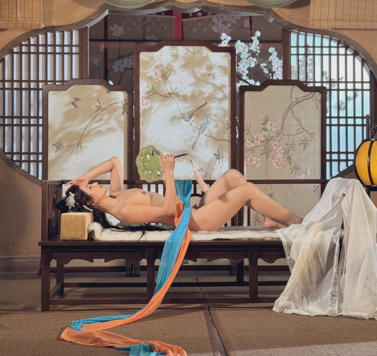 大爱古风人体
这种题材唯一的缺点就是太费成本
而且模特不好找：首先要能接受人体
其次面相要适合古风
最后好看的古风棚全国就没几个
所以基本上一年也就组织一次
#摄影旅拍 #卿制人体 #私房拍摄 

感谢转推📬：
@Fengsiyuan
@wqganenshi_
@tbzt2024 https://t.co/IGqGxqzfuj