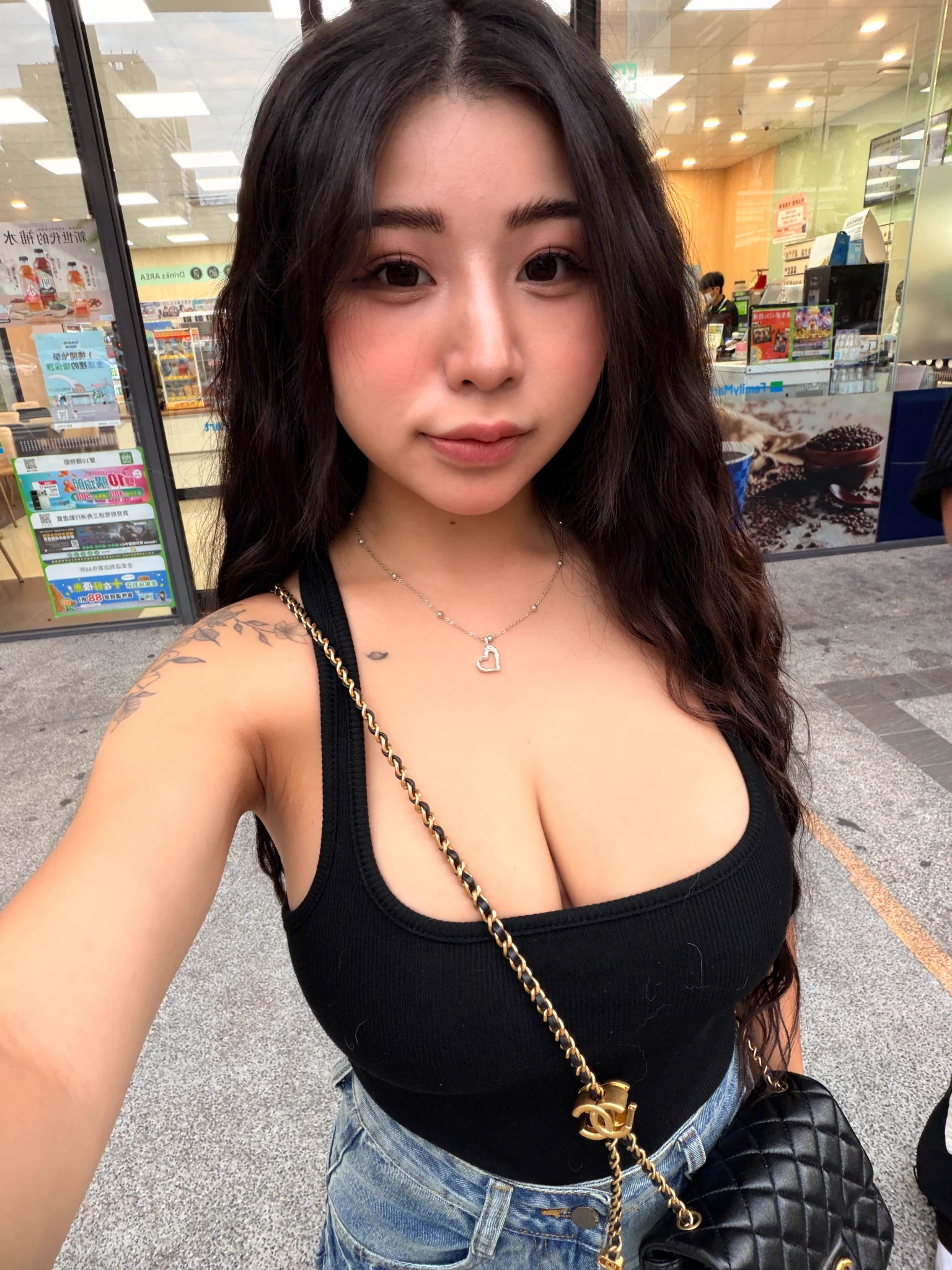 You're living Barbie doll https://t.co/AsN8xBy7Wy