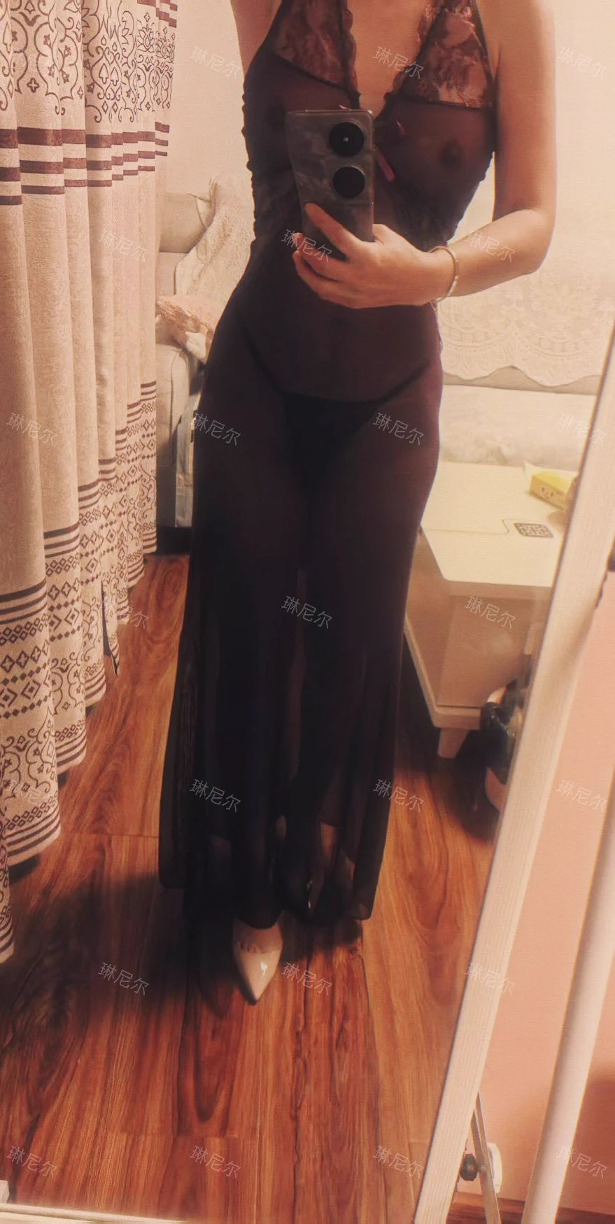 如果在项目基础上,加一个主题服装情景定制,你们更喜欢什么服装主题呢?
评论区说出你们喜欢的主题,我会拍照给大家看~当然更希望预约来现场哦~
选项:1教师御姐风、2女仆装、3护士装 4、蕾丝套裙
#青岛 #夫妻交换 #单男 #抓龙筋 #男士私密养护 #抚触疗愈
@007share 
@wqganenshi_
@tbzt2024 https://t.co/pEjB5g2m3l