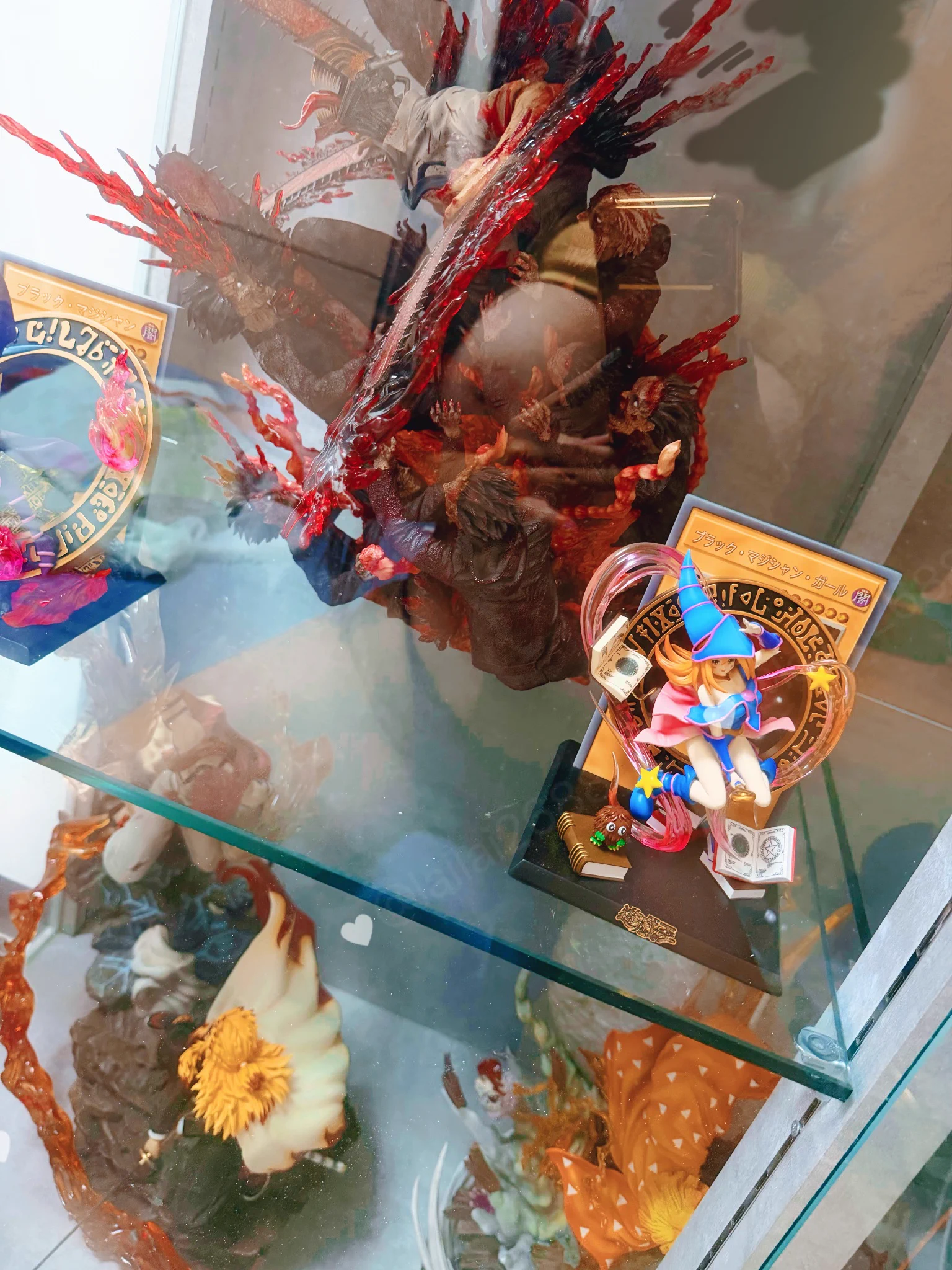 你沒說 我也還真不知要放大看..
反正都傳出去社群裡了

放大因該沒看到什麼捏(/ω＼)❤️‍🔥 https://t.co/h5z1uubjUh