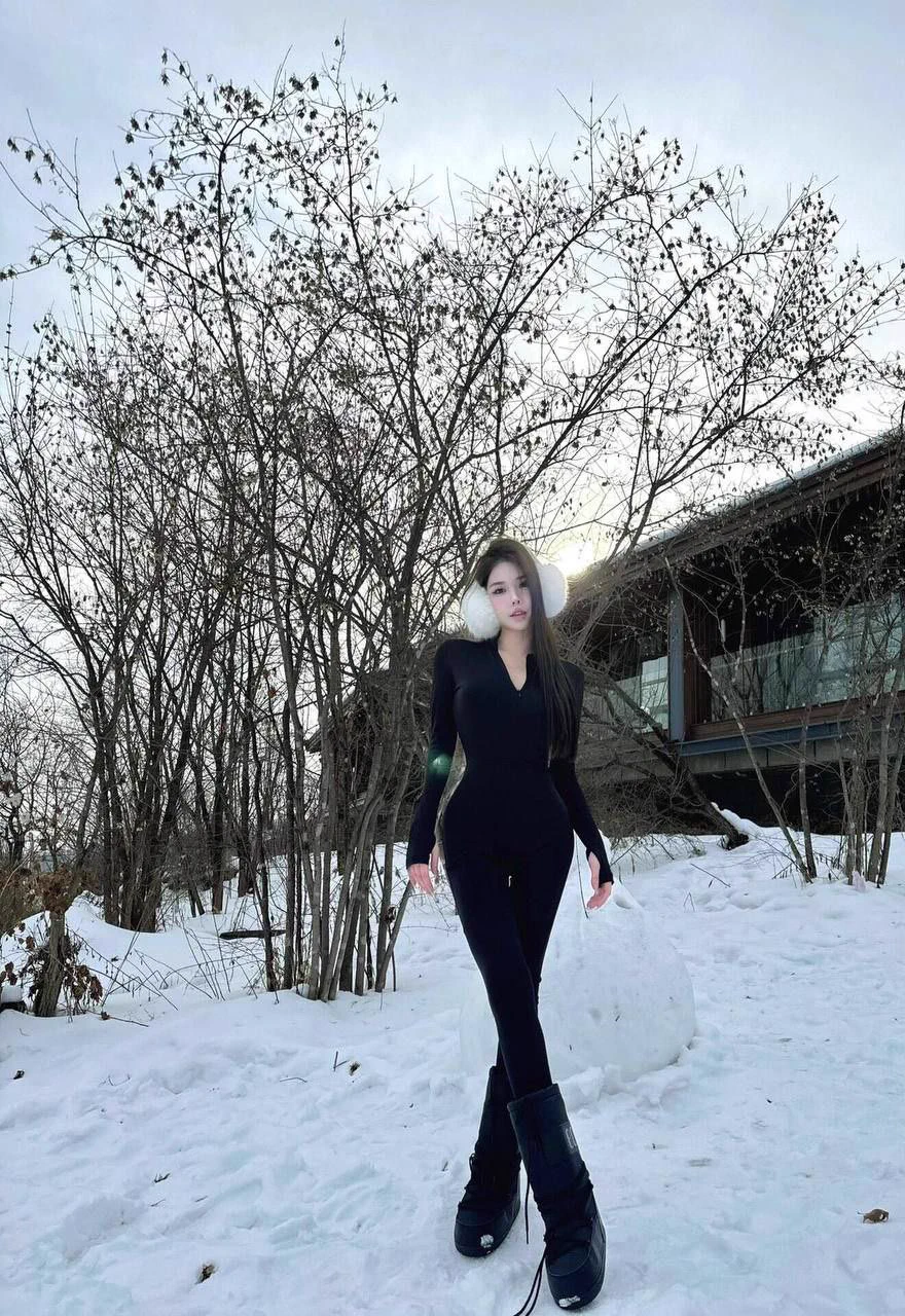 #上海 
𝐇𝐞𝐢𝐠𝐡𝐭身高/176 裸足
  𝐖𝐞𝐢𝐠𝐡𝐭体重/97
  𝐁𝐮𝐬𝐭胸围/D
      211  艺术在读   兼职平面模特  
          性格温柔,热情开朗
🉑 六九 蛇纹 无纹身
🛰️:yjb123412
🐧:3559838033
看照门槛🚪100(永久有效)备注zfb口令🧧添加➕
✈️:https://t.co/vKEG6AFj2s https://t.co/MUoonFaW7d