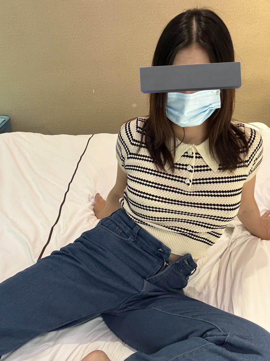 不要说话，我又在做梦了

女大学生反差系列(30)
@BBBBTTTCC
@SexytoDoll 
@SexytoGirl 
@SexytoBaby https://t.co/MZS3mQTQpw