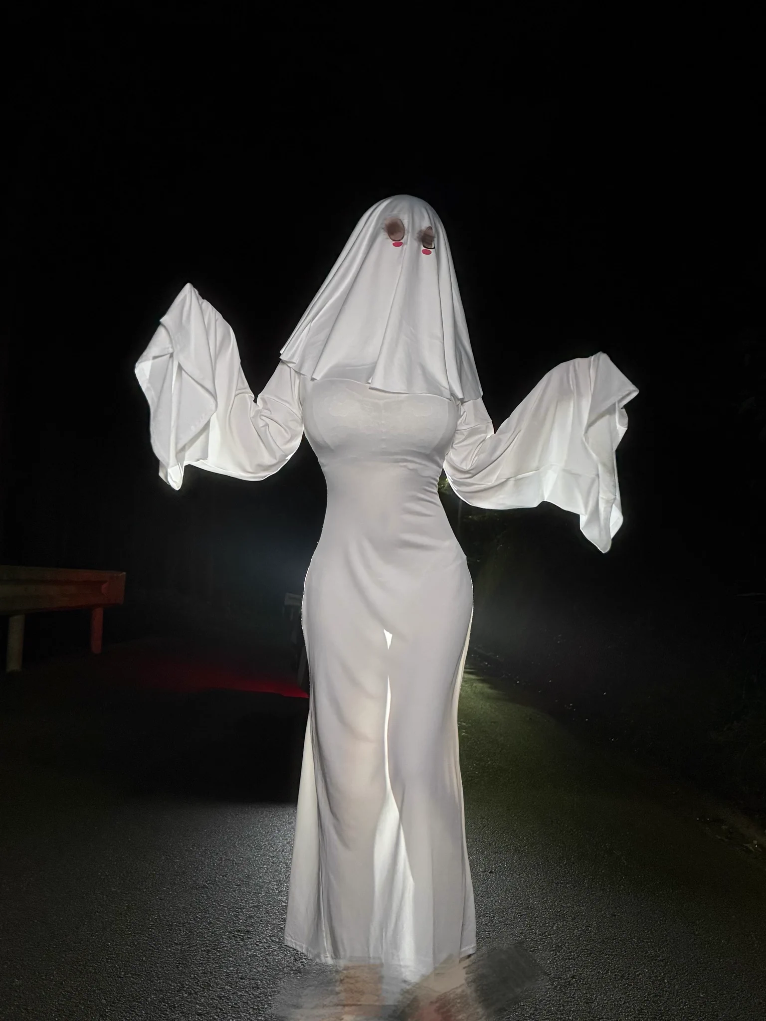 ハロウィン目前にして、
エロオバケが現れましたよ👻 https://t.co/ylvCE9OO7M