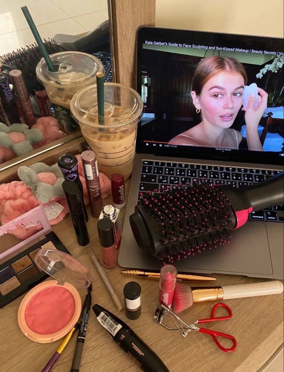 girl therapy https://t.co/koJcV0w9ZF