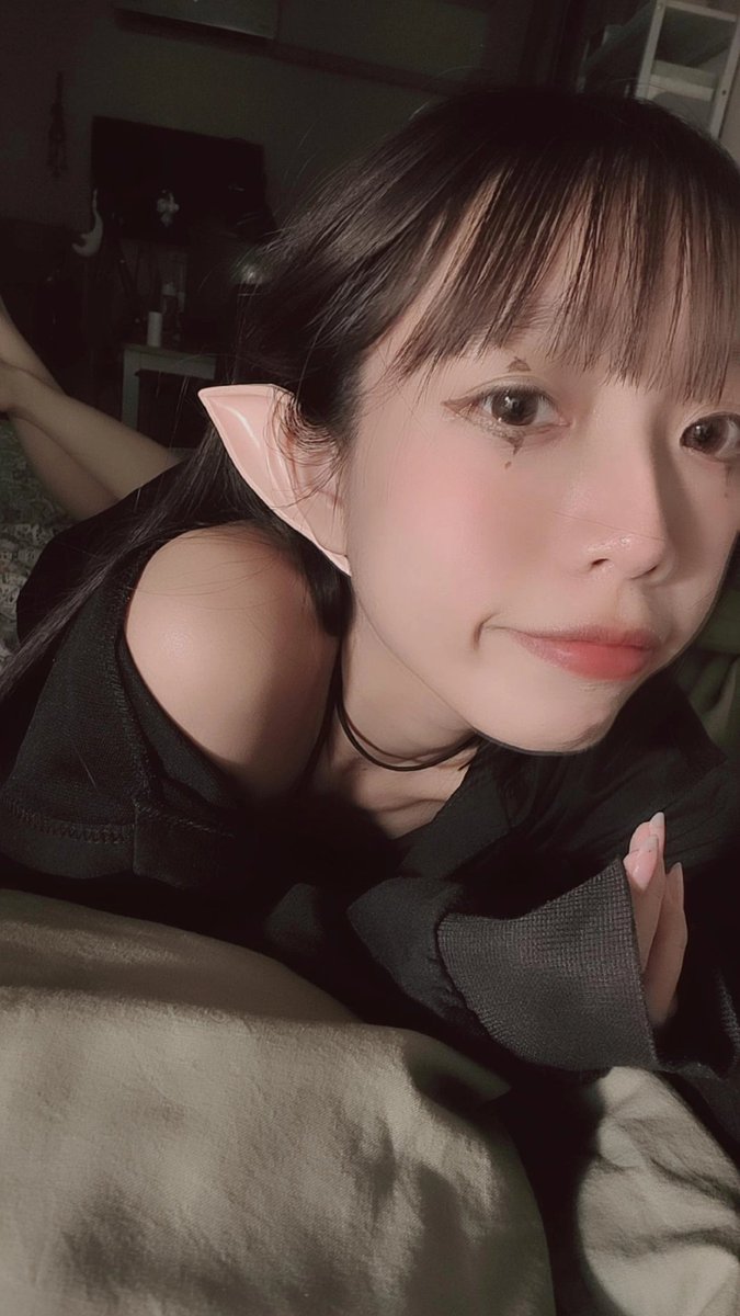 萬聖節快樂🎃🎃 https://t.co/3N2bJKwxt8