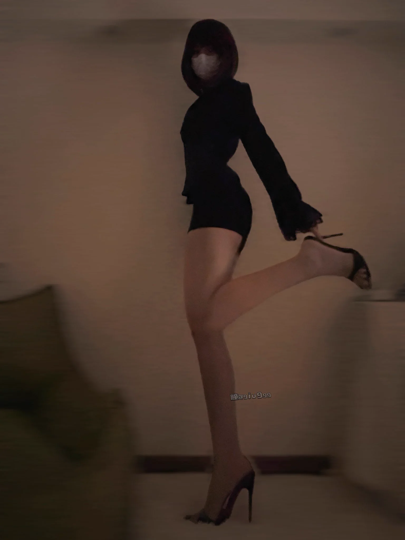 不给我玩  给谁玩？

@jiaoshibw

#足控 #腿控 ＃玉足调教 ＃足穴
#高跟鞋 ＃丝袜控 ＃裸足 https://t.co/DCqKZo6TGO