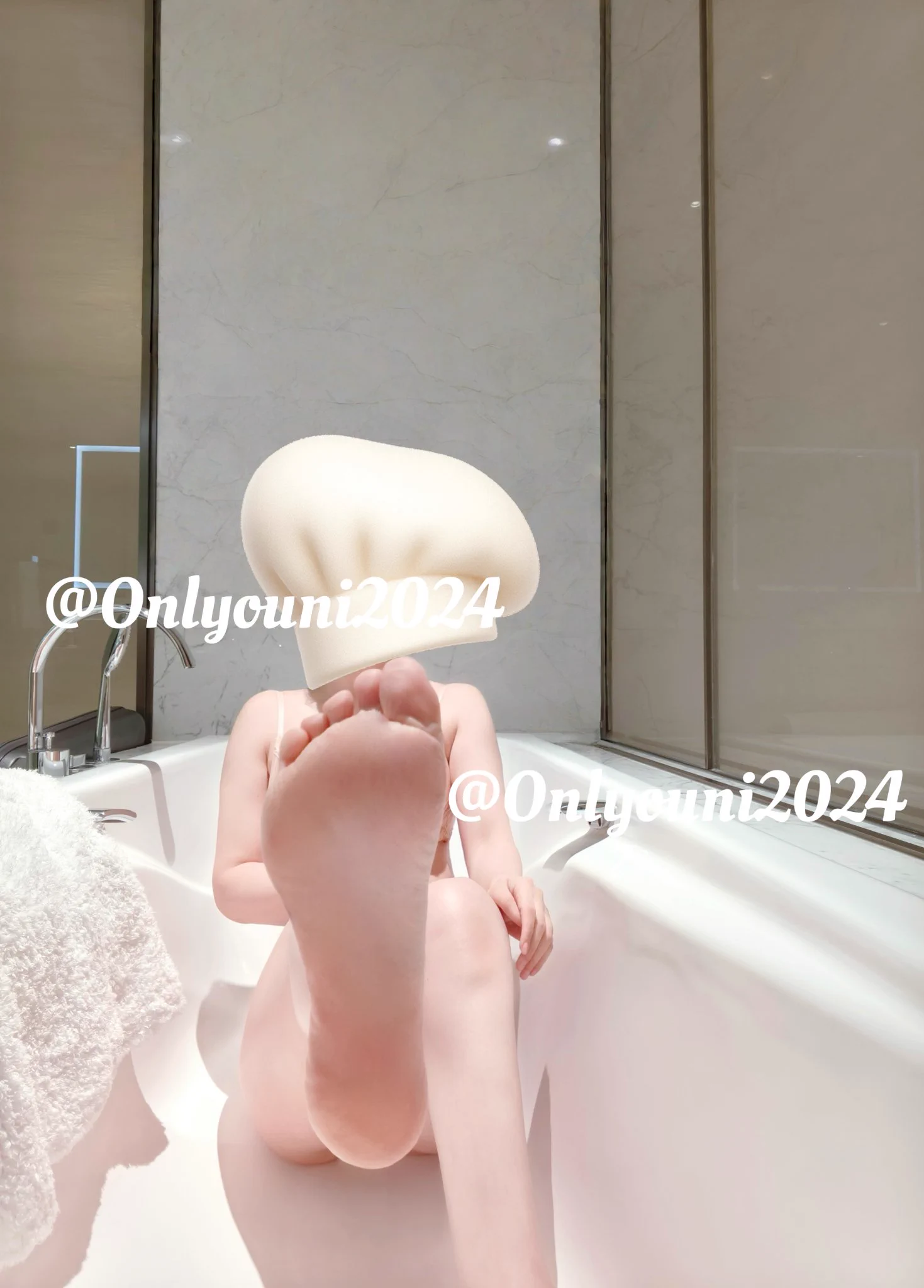 帮放放水……拜托了，一起泡个澡吧
@KawasawaSen
@ToBulma
@ToBulaer
@BulmaList https://t.co/bT5AMerjHr