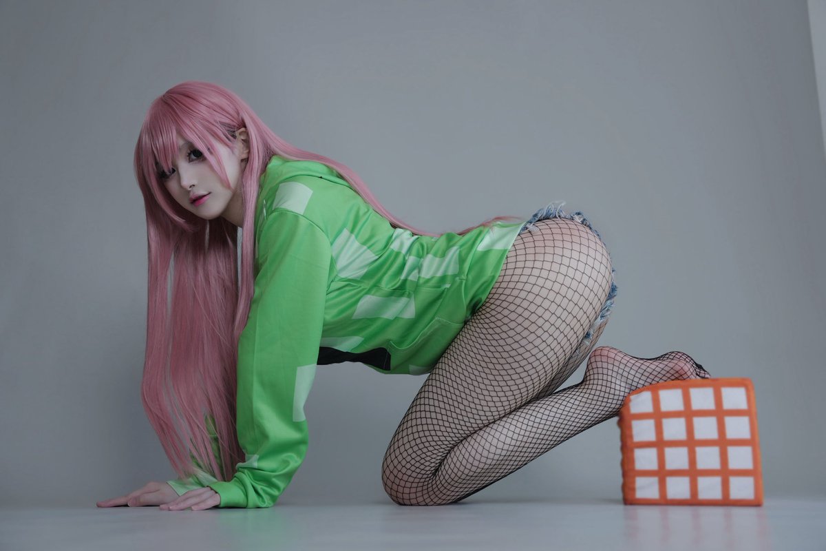 _(:з」∠)_ https://t.co/q6W7wv906Y