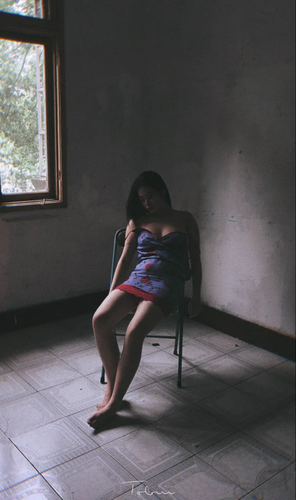 在隆冬我终于知道
在我身上
有一个不可战胜的夏天

📷:@GoodDrunkTobiii  
💃🏻:@shuishuiluvtobi 
📨:@Fengsiyuan https://t.co/2GuP1PR2GQ