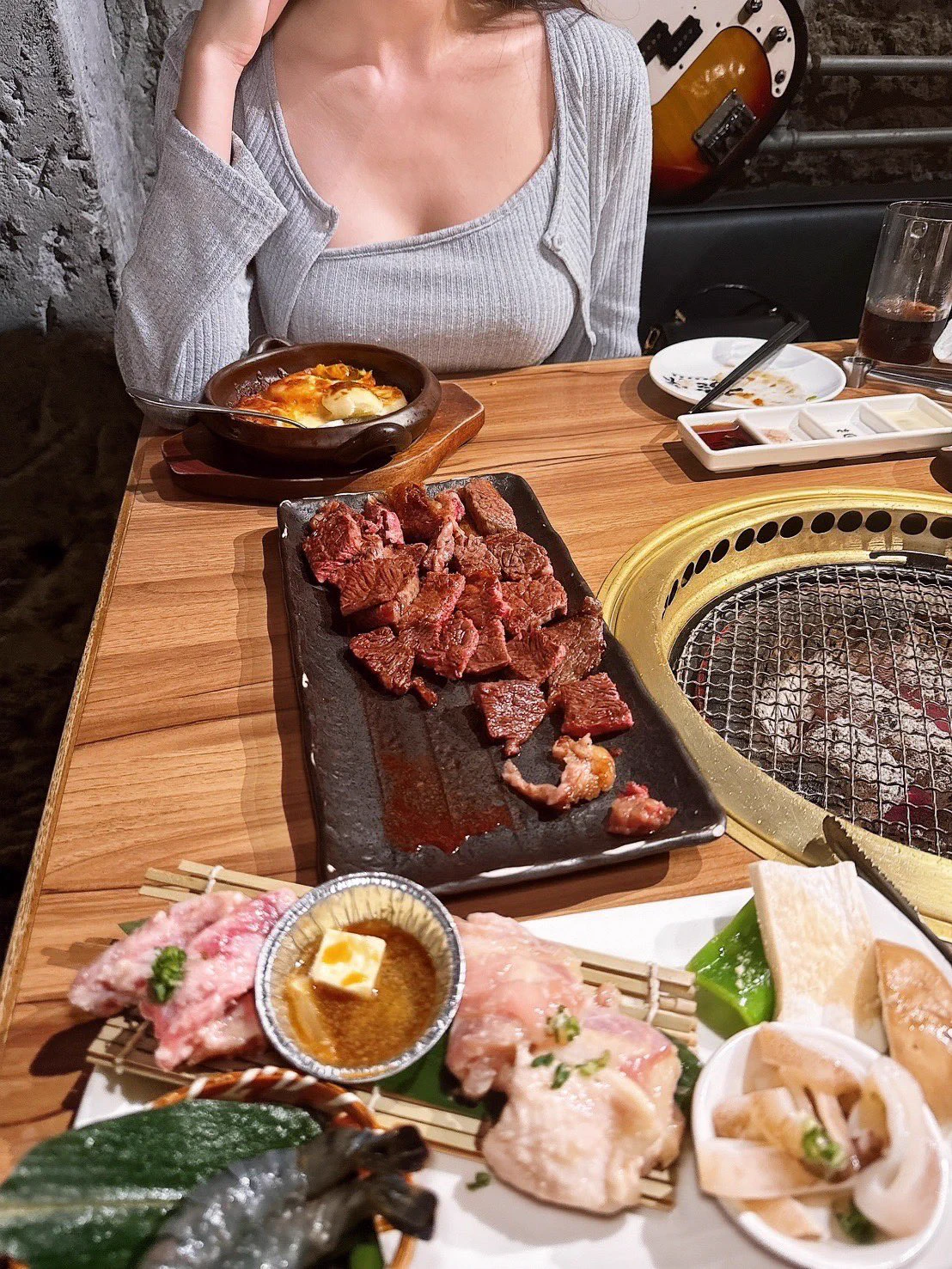 又幫一個妹子慶生了……
#精品櫃姐 https://t.co/pEC5HfeDfR