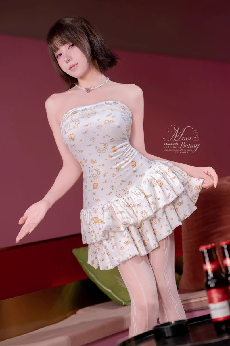 📷十一月作品（7日發售）
  『公主小妹』96P+1VIDEO

“老闆~這次的招待有點意猶未盡呢？下次還要點我哦~”

"Boss ~ You still feel a bit unsatisfied with this hospitality? Click on me again next time ~"     

盒岛：https://t.co/W7WcHMLFIq
Subscription：https://t.co/wtBKnMMb9y
Fantia購入：https://t.co/J4FqibrSdD