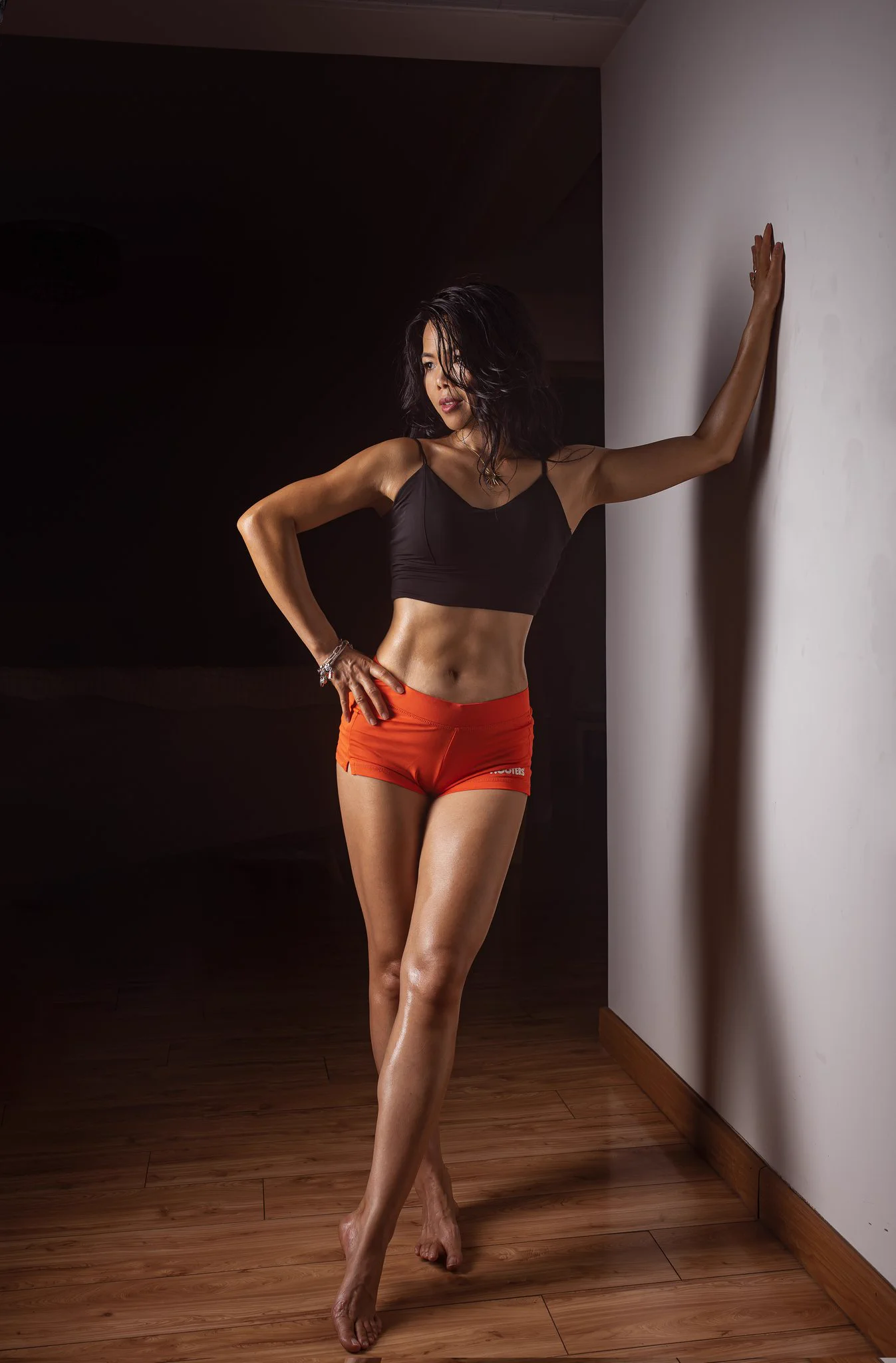 单灯拍人像其实也是非常的有立体感。定金确定拍摄，上门拍摄。
互勉约拍请带主题私聊     #收女M    
#私房寫真   #情侣写真    #健身摄影 #Sm调教
原创
投稿大佬
@Fengsiyuan
@tbzt2024
@XXman61101766
@wqganenshi_ https://t.co/LeundYLuuW