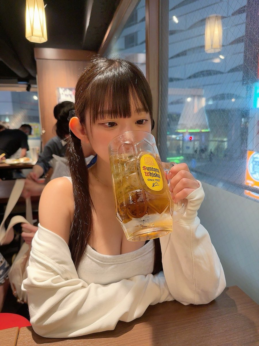 いいおっぱいの日か！忘れてた！
#いいおっぱいの日 https://t.co/Kv8jHCsYUw