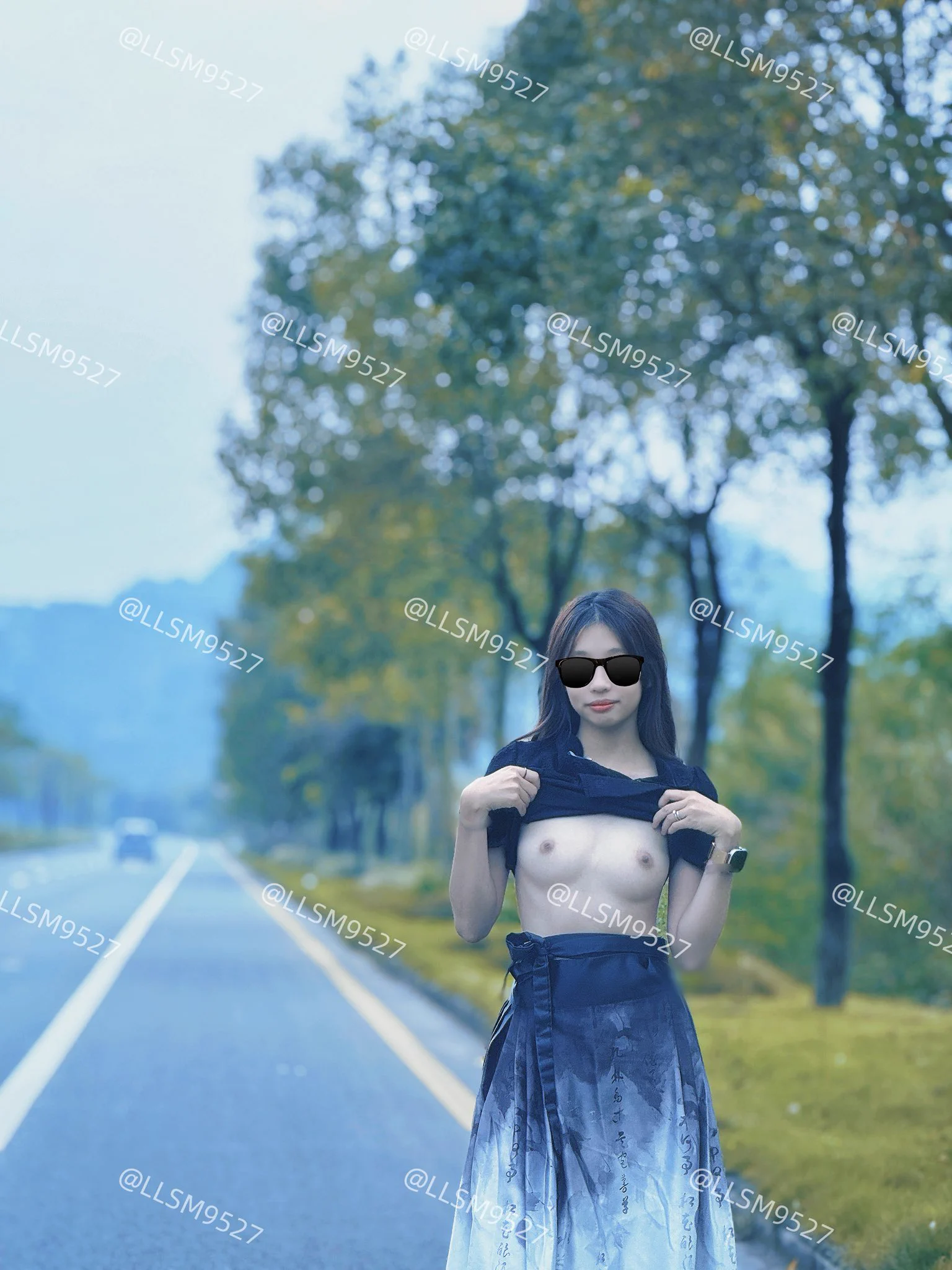 被主人逼下车脱衣服
不知道货车司机有没有专心开车呢❓
#露出任务 
@Public_Catgirl1 
@luchu888888 
@s172shhwuzn https://t.co/Rn0eD5Dqs7