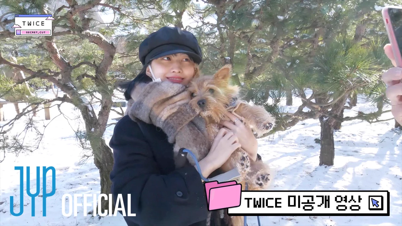 [📂Secret Cut] 12_부의 첫 눈.mp4 ⏵ 나연 멜로디 프로젝트
[📂Secret Cut] 12_Boo’s First Snow.mp4 ⏵ NAYEON Melody Project

❤YouTube: https://t.co/w4rLddKDMB
💚NAVER TV: https://t.co/a61Zie277m

🎉Listen [TEN: The Story Goes On]🎉
https://t.co/AdV8ZWVkEl

#ONCE #원스 #TWICE #트와이스
#HappyONCEday #ONCE_10TH_BIRTHDAY